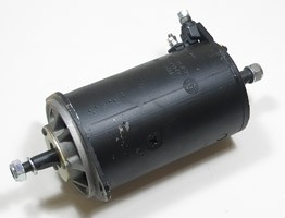 Lichtmaschine Gleichstrom im AT Fiat 500 N-D-F-L-R - Fiat 126